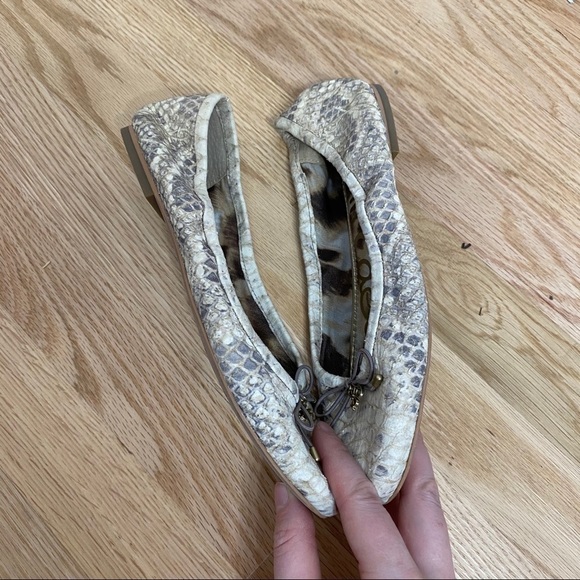 Sam Edelman Snakeskin Print Leather Flats Sz 7 - Picture 2 of 8